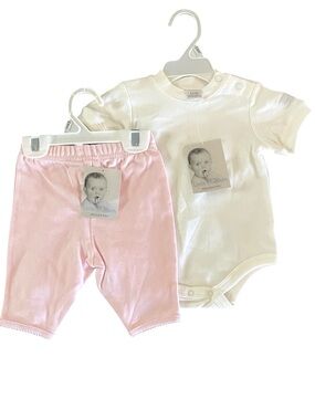 Little Wonders Pink & White Baby Bodysuit and Leggings Set
